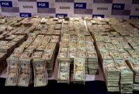 Dollars.JPG